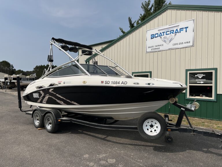 sailboats for sale in traverse city mi